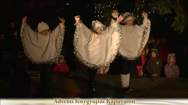 Adventi fénygyújtás Kapuváron